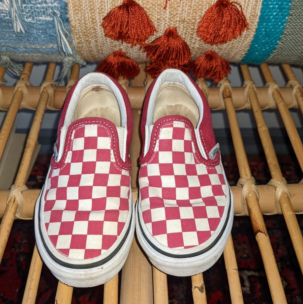 Toddler Checkerboard Vans!